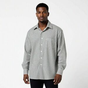 *30off3* NWOT. Geoffrey Beene dress shirt. Wrinkle Free.